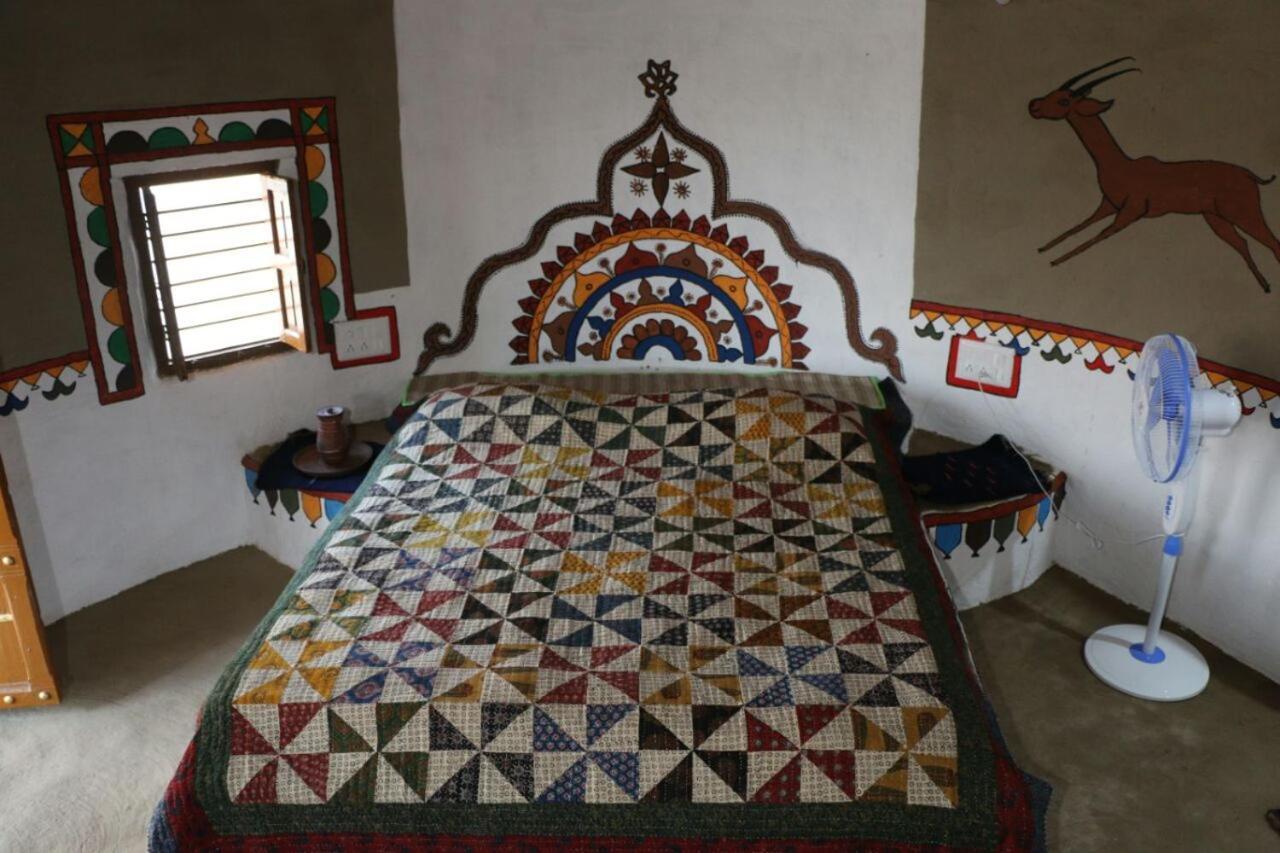 Banni Village Resort - Rann Of Kutch Bherandiāla Exterior foto