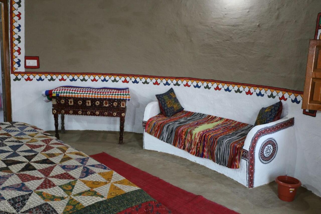 Banni Village Resort - Rann Of Kutch Bherandiāla Exterior foto